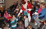 Mikoaj odwiedzi dzieci