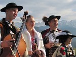 V Festiwal Kold, Pastoraek i Pieni Boonarodzeniowych - „Krzysztof Trebunia-Tutka i Mae Trebunie-Tutki kolduj"
